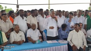 Gubbi: ಸಿಎಂ ಮತ್ತು ಡಿ.ಸಿ.ಎಂ. ಬಳಿ ಚರ್ಚಿಸುವವರಿಗೂ ಕಾಮಗಾರಿ ಸ್ಥಗಿತಗೊಳಿಸಿ– ಕೇಂದ್ರ ಸಚಿವ ವಿ. ಸೊಮಣ್ಣ.