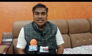 Badami: ವಿಯಟ್ನಾಂ ನಲ್ಲಿ ನಡೆಯುತ್ತಿರುವ ಕೃಷಿ ವಿಚಾರಣ ಸಂಕೀರ್ಣದಲ್ಲಿ ಮಹಾಂತೇಶ್ ಲಕ್ಷ್ಮಣ ಹಟ್ಟಿ ಬಾಗಿ.