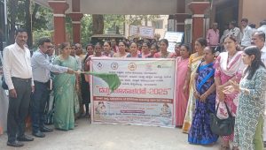 Gubbi: ಕಾನೂನಿನ ಮೂಲಕ ಮಕ್ಕಳನ್ನು ದತ್ತು ಪಡೆಯಬೇಕು.