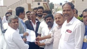 Turuvekere: ತಾಲೂಕು ಕಚೇರಿ ಆವರಣದಲ್ಲಿ ಅಂಬೇಡ್ಕರ್ ಪುತ್ತಳಿ ಪ್ರತಿಷ್ಠಾಪಿಸಲು ಶಾಸಕರಿಗೆ ಮನವಿ. 