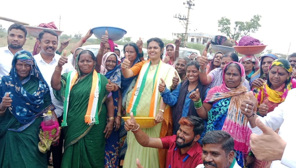 Samyukta patil bagalakote mp candidate