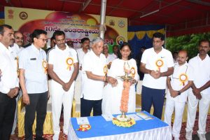 Yogaday,v somanna,tumkur,